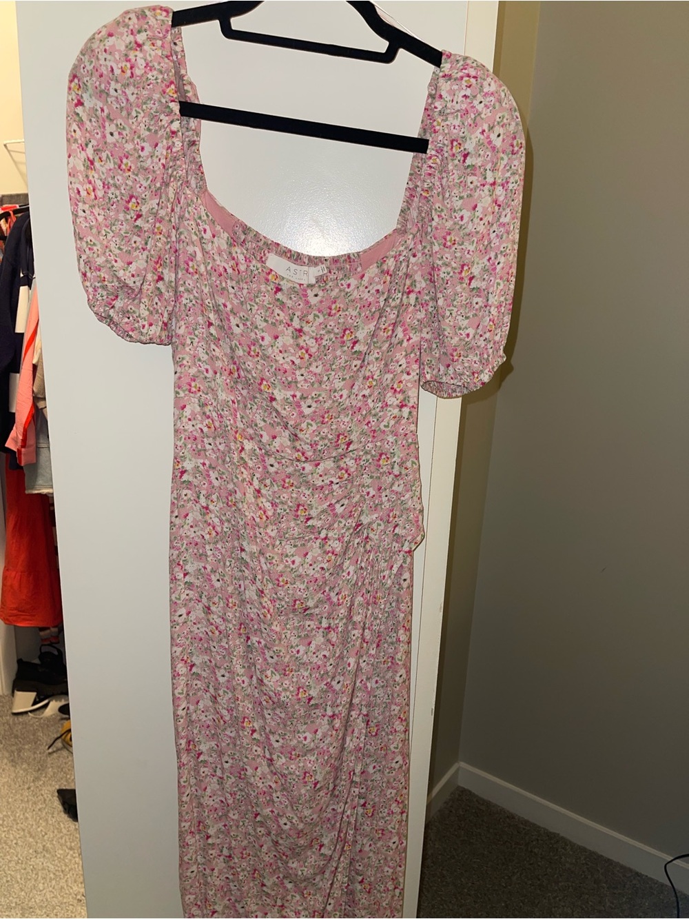 Astr Pink Floral Maxi Dress with Puff Sleeves